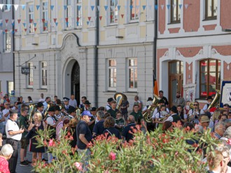 Volksfestauszug19_009.jpg