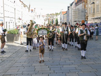 Volksfestauszug19_024.jpg