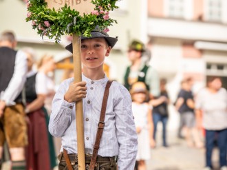 Volksfest-2025-Auszug_001.jpg
