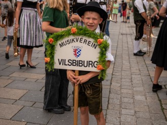 Volksfestauszug2024_003.jpg