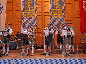 Volksfest-Vilsbiburg-15_028.jpg