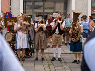 Volksfestauszug2024_004.jpg