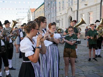 Volksfestauszug19_003.jpg