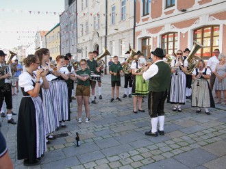 Volksfestauszug19_004.jpg