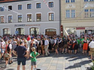 Volksfestauszug19_006.jpg