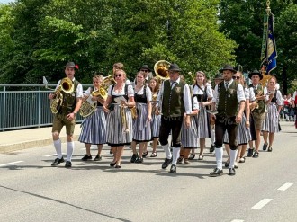 Drei-Gaue-Trachtenfest_Vilsbiburg_040.jpg