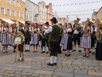 Volksfestauszug2024_016.jpg