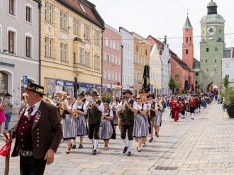Drei-Gaue-Trachtenfest_Vilsbiburg_048.jpg